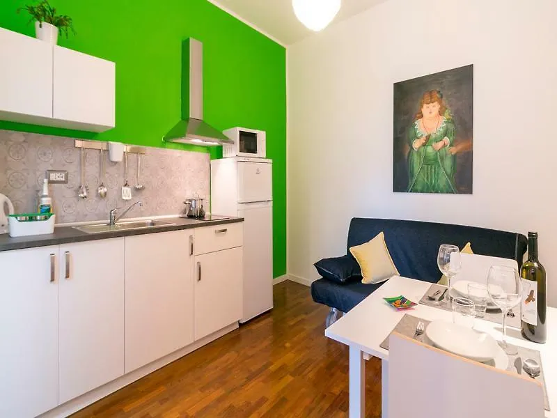 Apartment Pit Stop Navigli Milan Italy